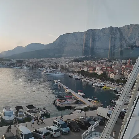 Kike Makarska