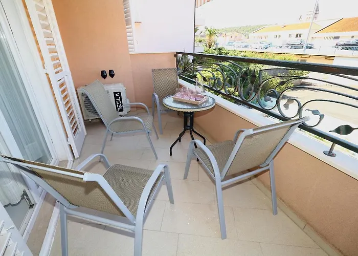 Kike Apartamento Makarska
