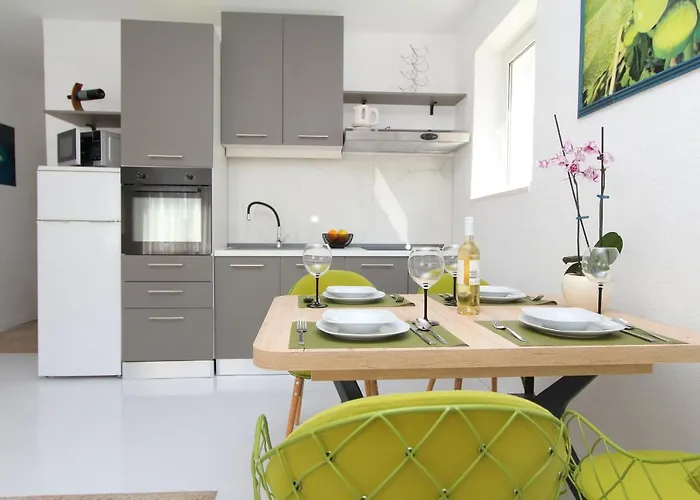 Kike Apartamento Makarska