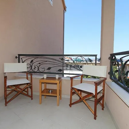 Apartment Kike *