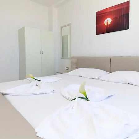 Kike Apartment *