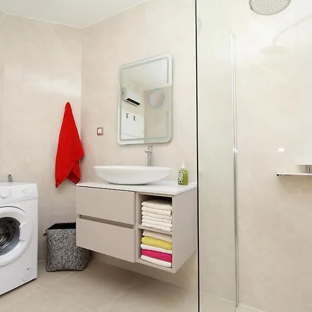 Apartamento Kike Makarska
