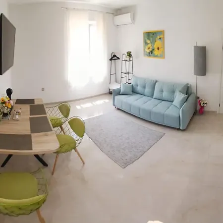Apartment Kike Makarska